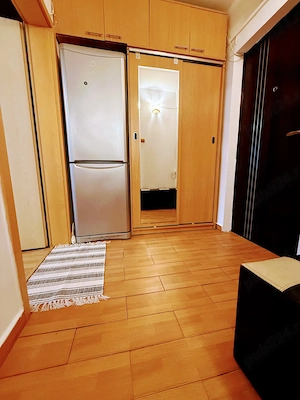 Persoana Fizica Inchiriez Apartament cu o cameră   Locație excelentă, Circumvalațiunii 29 - imagine 5