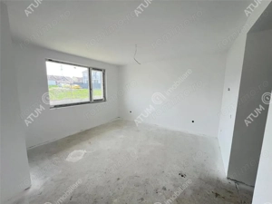 Casa cu 3 camere 2 bai si curte de 170 mp zona Calea Cisnadiei Sibiu - imagine 17