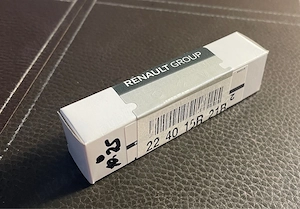 Vand set 4 bujii noi Renault-Nissan - imagine 3