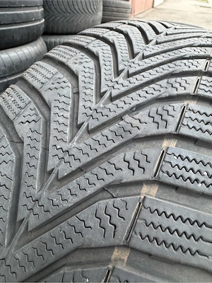 Anvelope iarna 205/55R16 Vredestein Snowtrac 5  - imagine 2