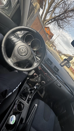 Mazda 3 (BK) 2005 1.4benzina -84CP - imagine 2