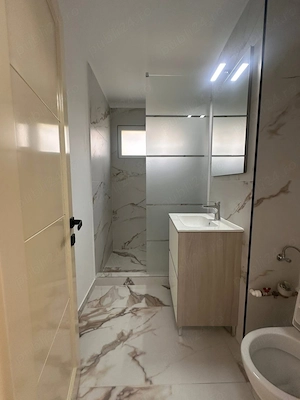 De vanzare apartament cu 2 camere și balcon, in zona Cresei, renovat integral 2026 - imagine 12