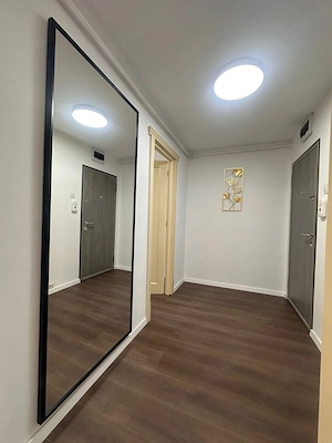 De vanzare apartament cu 2 camere și balcon, in zona Cresei, renovat integral 2026 - imagine 9