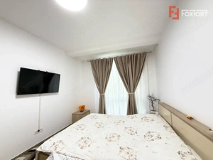 Apartament cu 2 camere, terasa, curte si loc parcare in Dumbravita - imagine 4