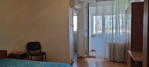 Titan , 5 minute metrou Piata Trapezului 