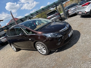 Opel Zafira   An 01.2014   Motor 2.0 CDTi 163cp   Cutie automata   Navigatie   Dubli-climatronic - imagine 10