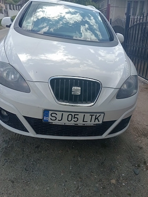 Seat altea xl 1, 4 TSI Benzina din 2012 - imagine 2