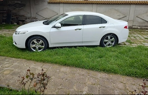 De vânzare Honda Accord 2.2 diesel! Stare  perfecta de funcționare! - imagine 2