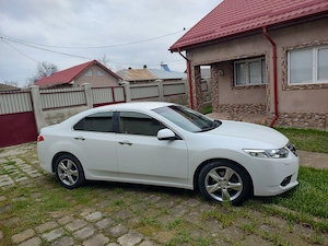 De vânzare Honda Accord 2.2 diesel! Stare  perfecta de funcționare! - imagine 4