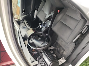 De vânzare Honda Accord 2.2 diesel! Stare  perfecta de funcționare! - imagine 6