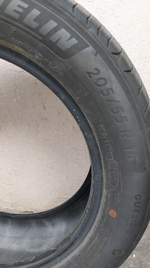 Vand 4 anvelope de vara, marca Michelin, 205/55/R-16.