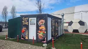  Fast-food de vânzare în Iași   locație TOP + complet echipat   17.900   - imagine 3