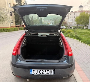 Citroen C4 Hatchback 2007 1.6 Diesel 92 CP - imagine 4