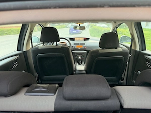 Citroen C4 Hatchback 2007 1.6 Diesel 92 CP - imagine 7