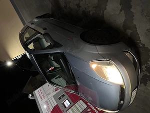 Vând Ford Fiesta 2004 - imagine 6