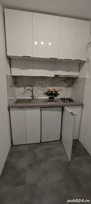 garsoniera titan auchan - imagine 4