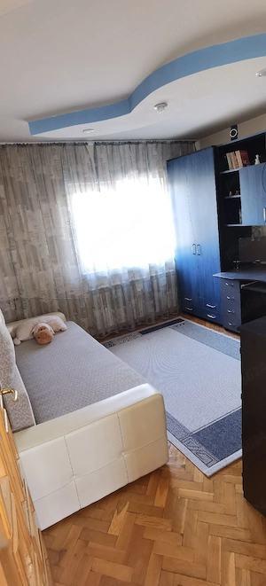 Închiriez apartament - imagine 5
