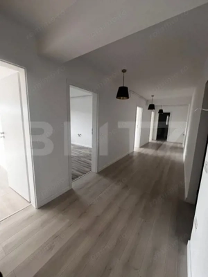 Apartmanent 3 camere 85mp utili,275de mp de terasa-ansamblu 2024