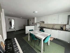 De vânzare apartament 3 camere Gheorgheni - imagine 3