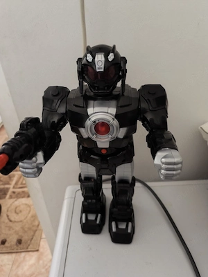 Robot in perfecta stare