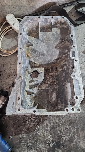 vand baie ulei bmw  - imagine 3