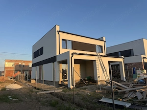 Duplex Mosnita, toate utilitatile, direct de la proprietar - imagine 3