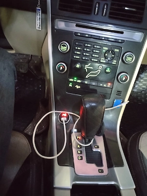 Vand Volvo XC60  - imagine 6