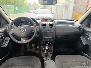 Dacia Duster 2014 1.5 dci 6 trepte 4x2 - imagine 2