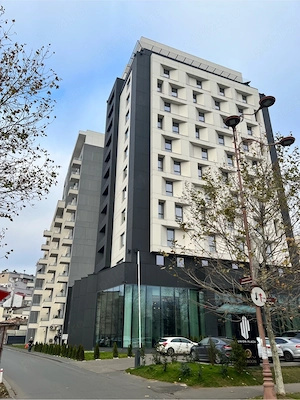 Inchiriez apartament 2 camere ultracentral B dul Unirii-bloc Union Plaza