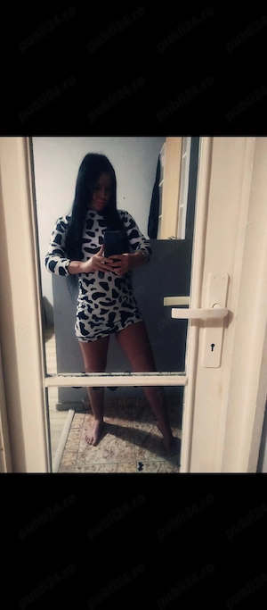 Ema 100% reală. Caug colega!