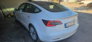 Tesla model 3 AWD 2022 - imagine 3