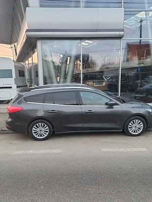 Se vinde Ford focus octombrie 2021 1.5 cutie automată  - imagine 6
