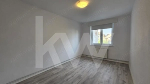 Apartament la casa 4 camere de închiriat – la 5 minute de Parcul Sub Arini - imagine 7