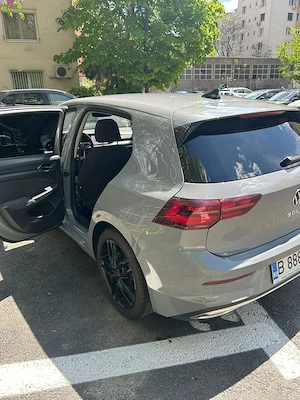 Volkswagen Golf 8  1.5 Tsi Hybrid - imagine 5