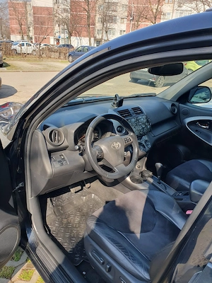 Se vinde toyota rav4 - imagine 3