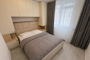 Apartament cu 2 camere de închiriat în zona Baba Novac