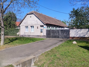 Proprietar vând casă 4 camere, 120 mp, teren 480 mp   Giarmata Timis 