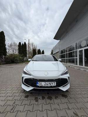  MG3 hibrid  - imagine 4