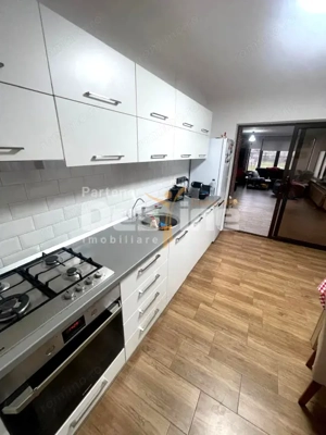 Casa 6 Camere in Paulesti - imagine 11