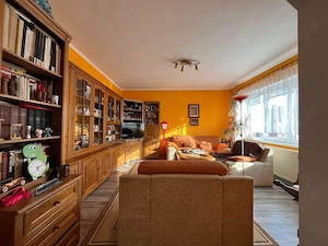  Vilă S+ P+E, 6 camere, 230 mp utili, teren 1000 mp, zona Horea (Oradea) .