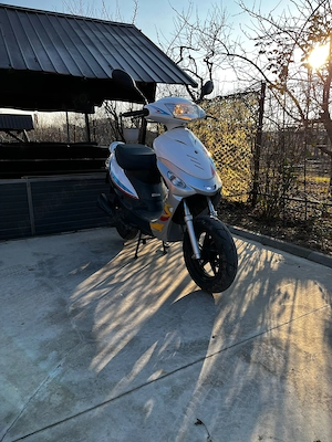 Scuter   Scooter   Moped Lazio Piaggio - imagine 4