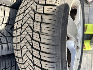 Set 4 anvelope all season cauciucuri 205/55/R16 noi