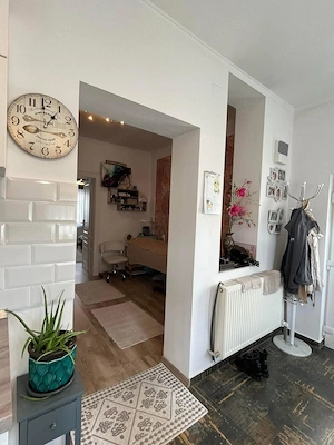 Casă cu 3 camere, 240 mp teren, Central, zona Horea ,Oradea. - imagine 12