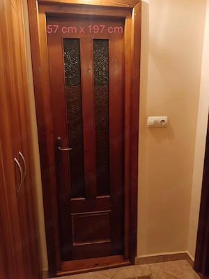 Vând 5 uși de interior din brad masiv - stare foarte bună - imagine 4