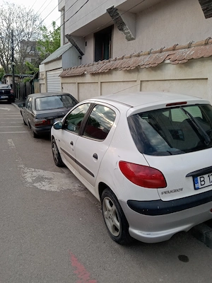 Vând Peugeot 206 ,2004 , 1.4 hdi ,pt reparat sau piese - imagine 4