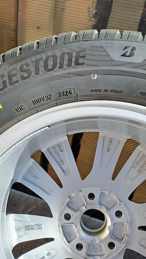 anvelope cu jenți  - imagine 3