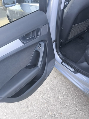 Vând audi A4 anul 2015 - imagine 5