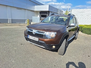 Dacia duster Prestigi 1.5 dci 4x4 Import recent - imagine 4