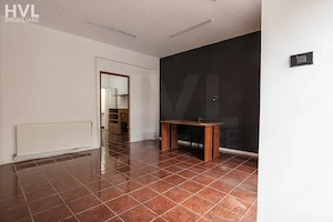 Spațiu comercial central, ideal pentru activități diverse   Str. Mihai Eminescu, Arad - imagine 2