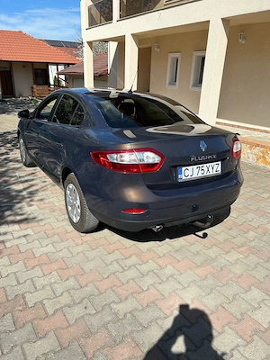 Vând autoturism Renault Fluence  - imagine 3